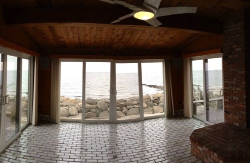 South Yarmouth House | Private Sandy Beach, Truly Oceanfront,Private Decks, Free Kayak, Sleeps 5