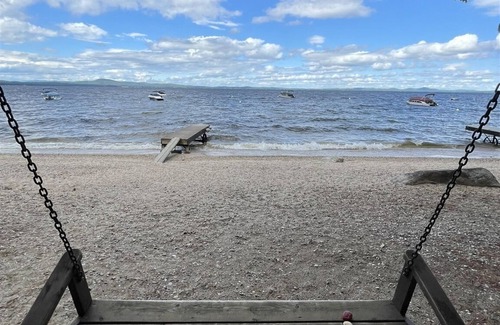 Standish Cottage | PRIVATE SANDY BEACH ON SEBAGO LAKE!
