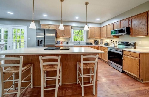 Millville House | Private Shenandoah River Access and Kayaks