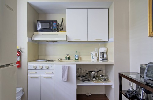 Ithaca Apartment | Private & Spacious 2 Bedroom - Carriage House