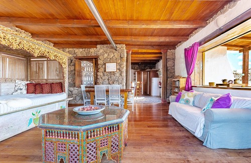 Haria Villa | Private/Spacious Eco Luxury Villa set in tropical gardens Pool, Park, 300mt to Beach