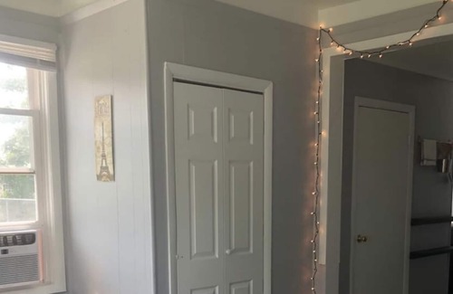 Aurora House | Private Studio Near Fox River! Casino! & Downtown!