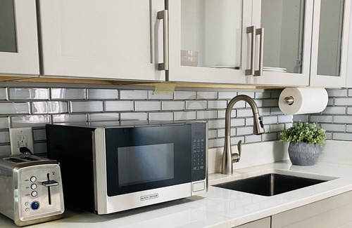 Davis Islands Apartment | Private Studio on Davis Islands