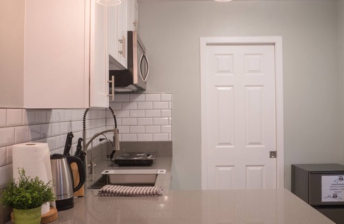 Pasadena House | Private Studio - Quiet & Convenient in Pasadena