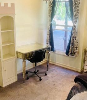 Encino House | Private Studio Style View Pool Big Estate Oasis Extra Fee 4 Guest Clea-ning Pet WOMEN ONLY