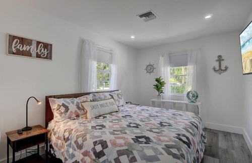 Bonita Springs Apartment | Private Studio Tucked Away on a Private Compound