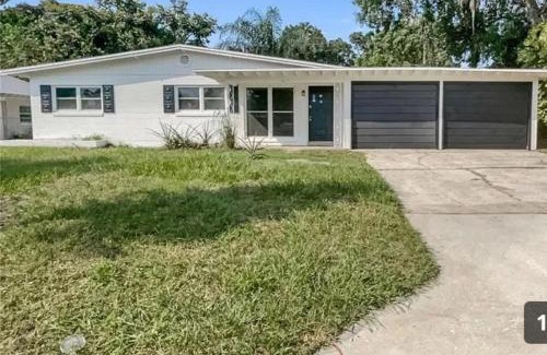 Southwest Orlando House | Private Studios Orlando