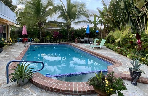 Coral Springs House | Private Suite in Beautiful Villa-Like Shared Home