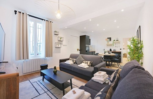 Montmartre Apartment | Private terrace apartment -1BDR/6P-SacrÃ©-CÅ“ur