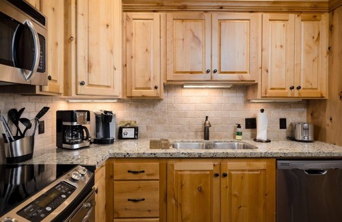 Victor Condo | Private two bedroom condominium perfect for small family getaways in the Tetons!