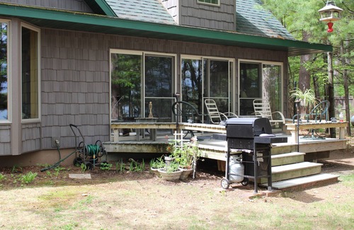Hayward House | Private vacation home on Moores Bay, Chippewa Flowage, Hayward Wisconsin.