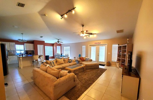 Vero Lake Estates House | Private Vero Beach Pool House