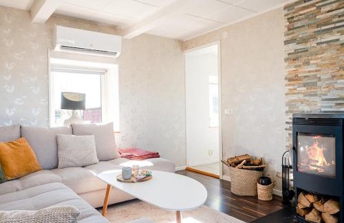 Kavlinge Villa | Private Villa for 6 with Hot Tub Fireplace and Breakfast Near Lund