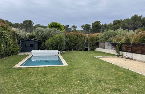Ventabren House | Private Villa in Bouches du Rhône with private swimmingpool, 3 bedrooms