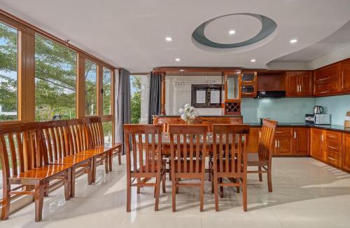 Son Tra Villa | Private villa near My Khe beach