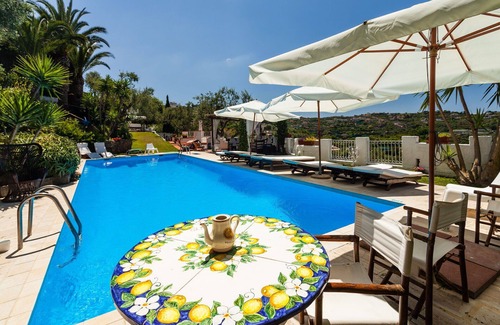 Schiazzano Villa | Private Villa with sauna, A/C, private pool, WIFI, TV, patio, panoramic view, close to Sorrento