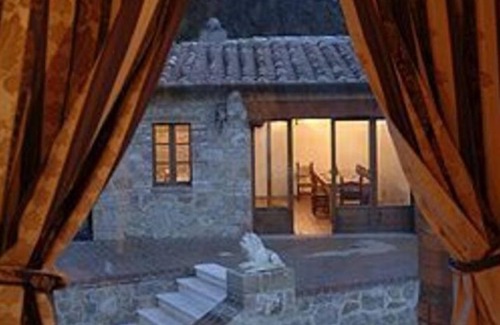 Pienza Villa | Private Villa with internet, private pool, A/C, TV, patio, panoramic view, close to Montepulciano