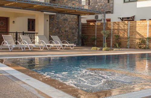 Pilalimata Villa | Private Villa with swimming pool and Jacuzzi