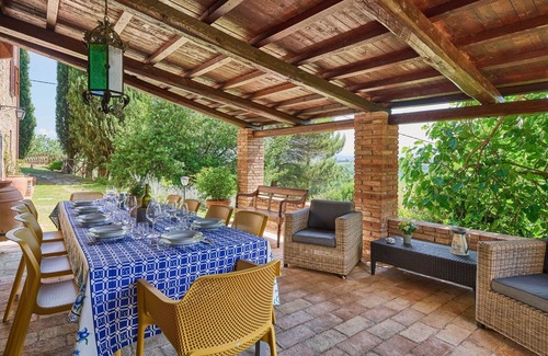 Agello Villa | Private Villa with A/C, private pool, WIFI, TV, patio, panoramic view, parking, close to Perugia