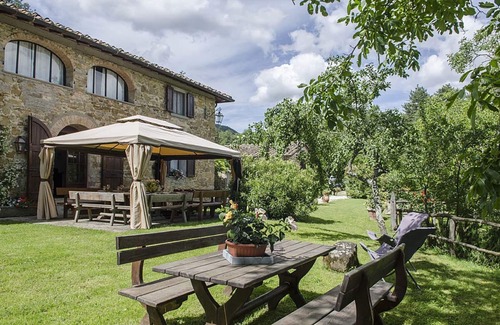 Borgo San Lorenzo Villa | Private Villa with hot tub, sauna, private pool, A/C, WIFI, TV, patio, pets allowed, panoramic view