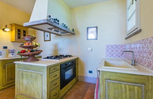 Cecina Valley Villa | Private Villa with A/C, private pool, WIFI, TV, patio, pets allowed, panoramic view, parking