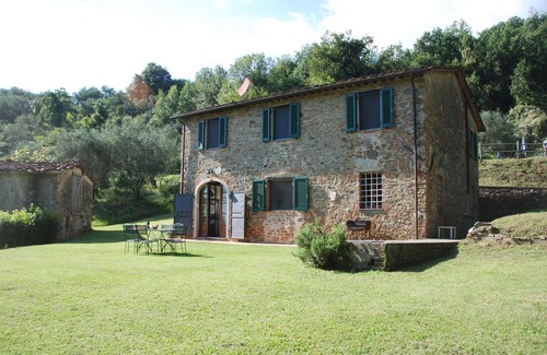 Capannori Villa | Private Villa with private pool, internet, TV, patio, panoramic view, parking, close to Lucca