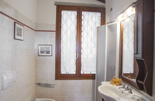 Subbiano Villa | Private villa with pool, fenced garden and jacuzzi