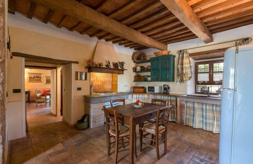 Manciano Villa | Private Villa with WIFI, A/C, private pool, TV, terrace, pets allowed, panoramic view, parking