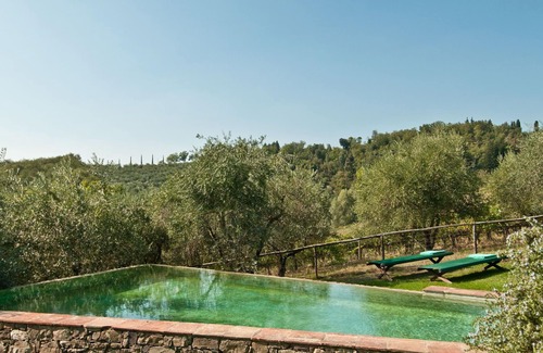 Radda in Chianti Villa | Private Villa with WIFI, private pool, TV, terrace, panoramic view, close to Greve In Chianti