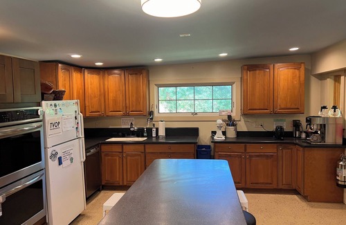 Jacksonville Cabin | Private well appointed lodge on 40 acres in charming West Halifax, VT