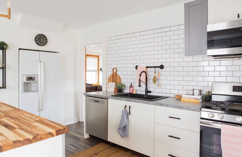 Ameliasburgh House | Private whole home, perfect for an amazing County getaway