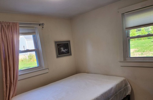 Westerly House | Private Zen retreat 10 minutes to the ocean, Mystic, Foxwoods, 20 to Mohegan.