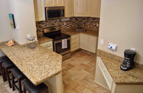 Zona Hotelera Villa | Privately Owned Beachfront Villanbeach villa, Cancun hotel zone