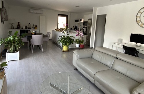 Saint-Chamas House | Privet housse with pool and jacuzzi