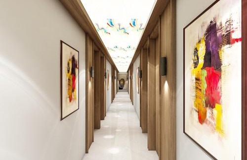 Ellis Bridge Hotel | Privilon Hotel Iscon