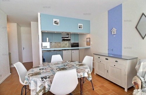 Le Crotoy Apartment | Professional ad - Beautiful apartment close to the beach and shops