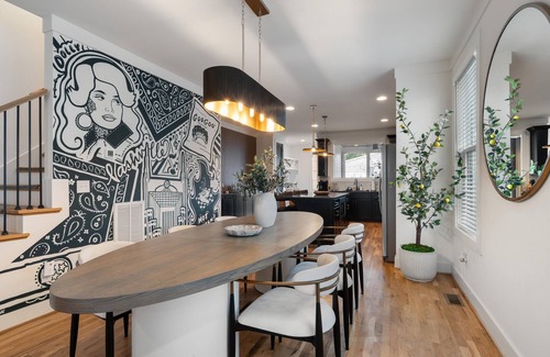 Eighth Avenue House | Professionally Designed 4BR | Hot Tub, Rooftop Lounge, Games & Backyard Vibes