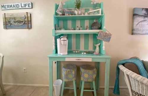Crystal River Apartment | Professor Rousseau's Mermaid Lagoon