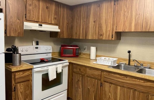 Crystal River Apartment | Professor Rousseau's Pirates Lair