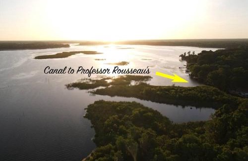 Crystal River Other | Professor Rousseau's Fishing RV Retreat