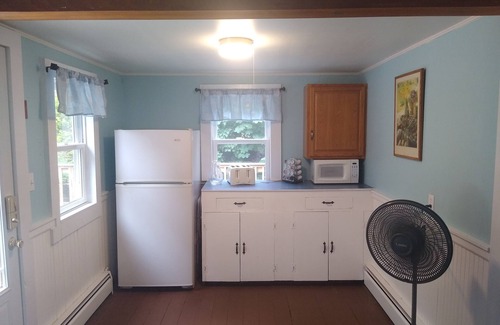 Wellfleet House | PROMO 5% MONTHLY DISCOUNT!nThe Napoleon House at Wellfleet Center