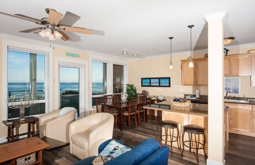 Lincoln City Condo | Promo! Oceanfront Condo with Private Hot Tub, Indoor Pool, Free Wifi and More!