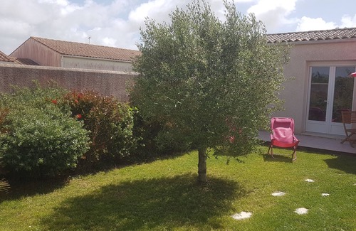 Dolus-d'Oleron House | PROMO OLERON ISLAND private garden studio near beach and downtown