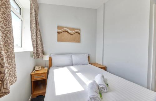 Jesmond House | Properties Unique Dene Rooms - Double Room
