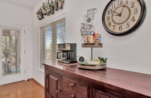 Lynx Mountain View Estates House | Prospectors Palace *Gathering Place w/Mountain Views*Pool Table* Near Lynx Lake