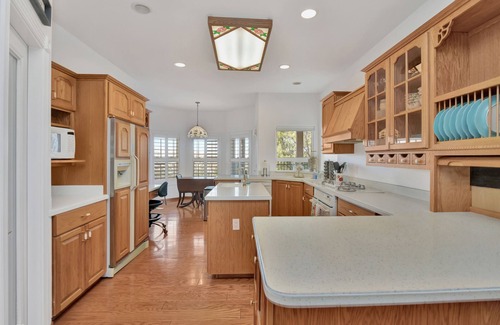 Lynx Mountain View Estates House | Prospectors Palace *Gathering Place w/Mountain Views*Pool Table* Near Lynx Lake
