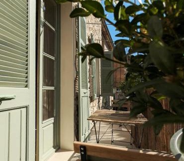 Saint-Paul-de-Vence Apartment | Provencal Escape