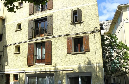L'Isle-sur-la-Sorgue Apartment | Provencal Vintage Cocoon