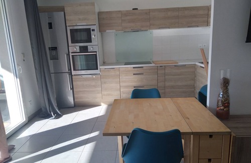 Istres Apartment | Provencal getaway