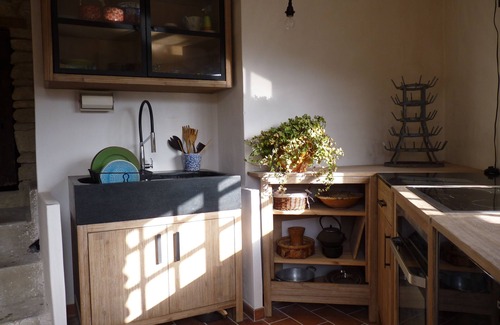 Le Beaucet Cottage | Provencal stone cottage 2 pers. Welcome dog. Swimming pool . Wlan .